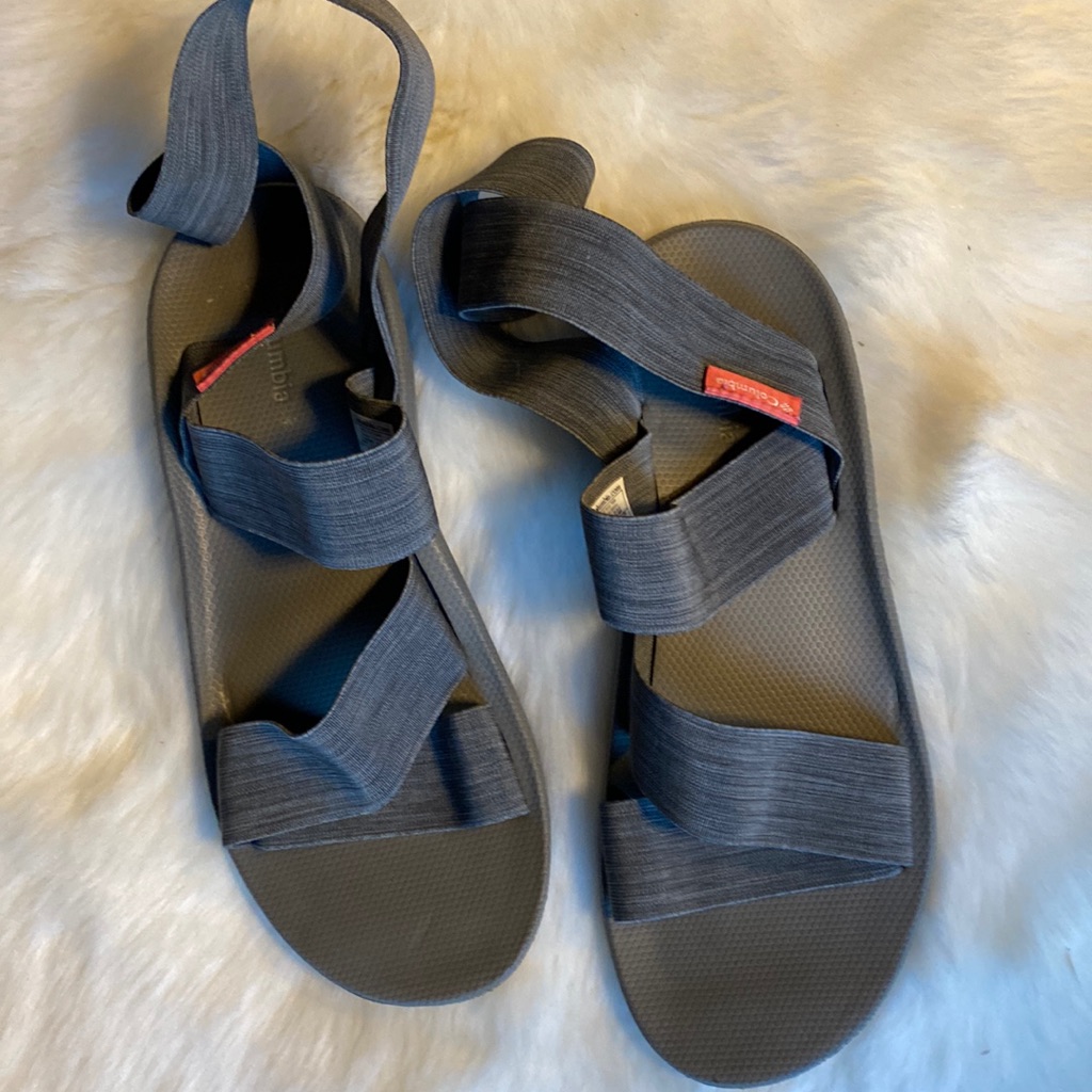 Columbia Super Cute Super Comfy Women Sandals Size 8 Columbia Super Cute Super Comfy Women Sandals Size 8